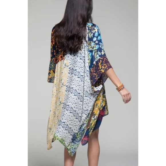 SOLD OUT Laguna Intricate Floral Tile Patchwork Print Kimono Wrap Open Boho - Picture 4 of 5